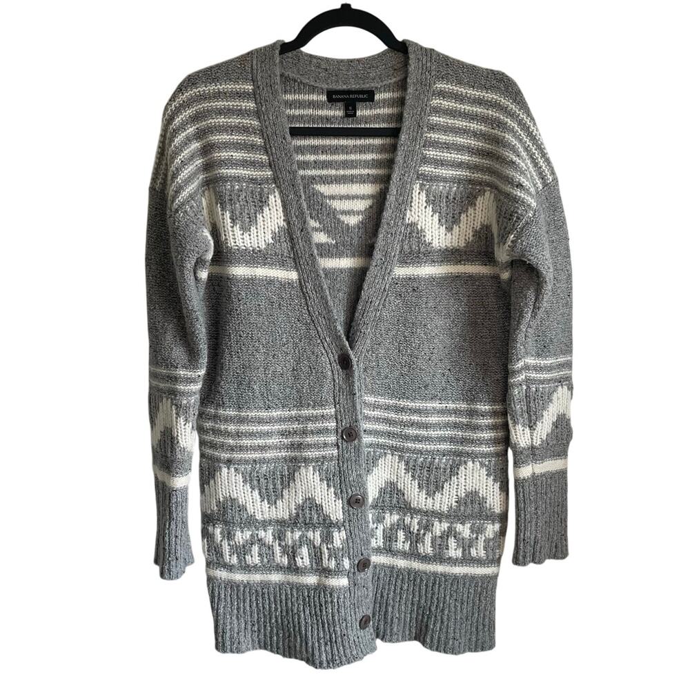 Banana Republic Wool Blend Cardigan Sweater Sz S Aztec Print Button Front Cozy
